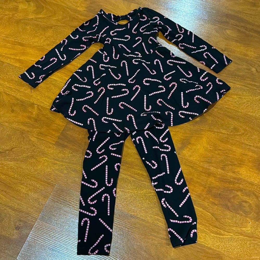 Girls Christmas outfit size 3T